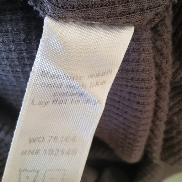 Michael Stars Ribbed Draped Boatneck Long Sleeve Top Size M Grey New - Picture 6 of 6